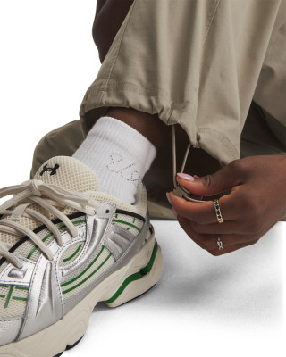 Donji dio trenerke UA Unstoppable Woven 