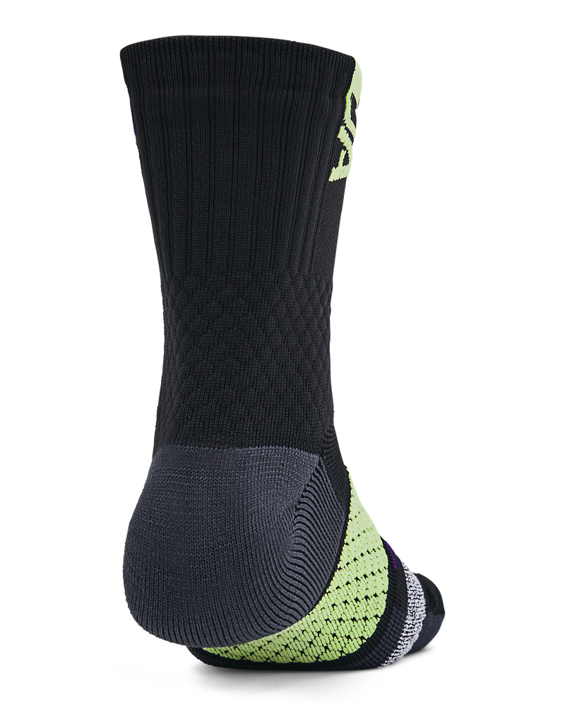 Unisex UA ArmourDry™ Playmaker Mid-Crew Socks 